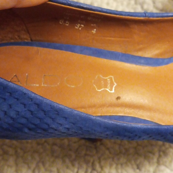 Aldo Blue snakeskin Pumps - Picture 7 of 7